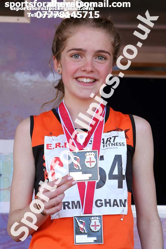Girls under-15 3 stage road relay, 2019 ERRA 6 and 4 Stage Relay and Young Athletes.  Photo: David T. Hewitson/Sports for All Pics